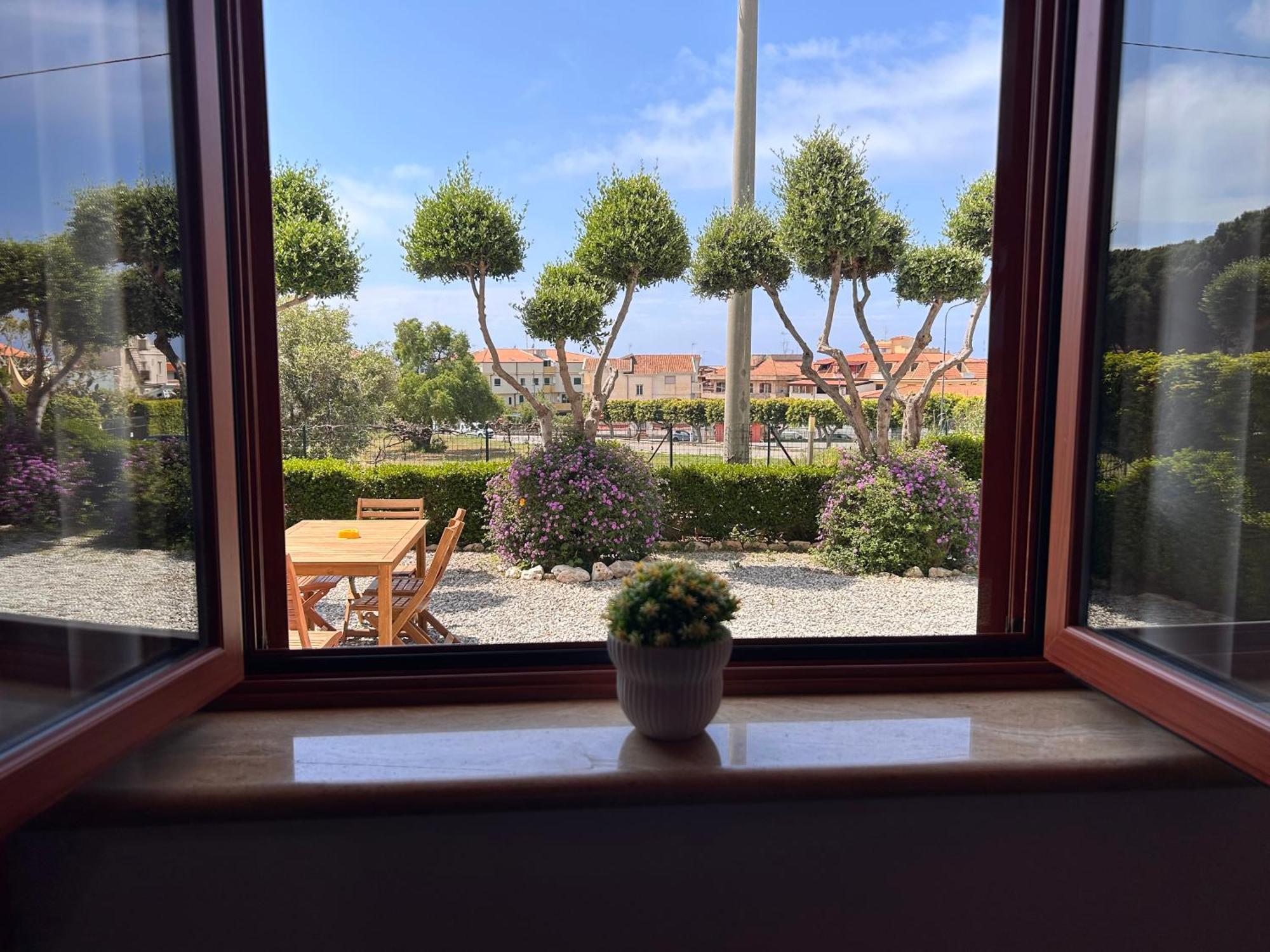 Sunrise Residence Santa Domenica  Exterior photo